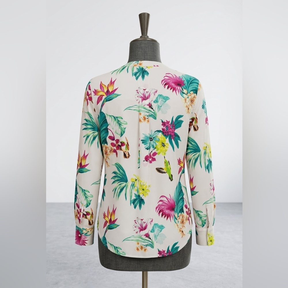 Equipment Femme Luxury 100% Silk Floral Hummingbird Blouse Hidden Button - Picture 3 of 10